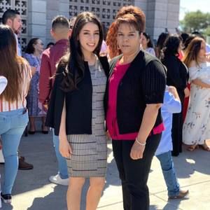 Meet your Posher, Monica